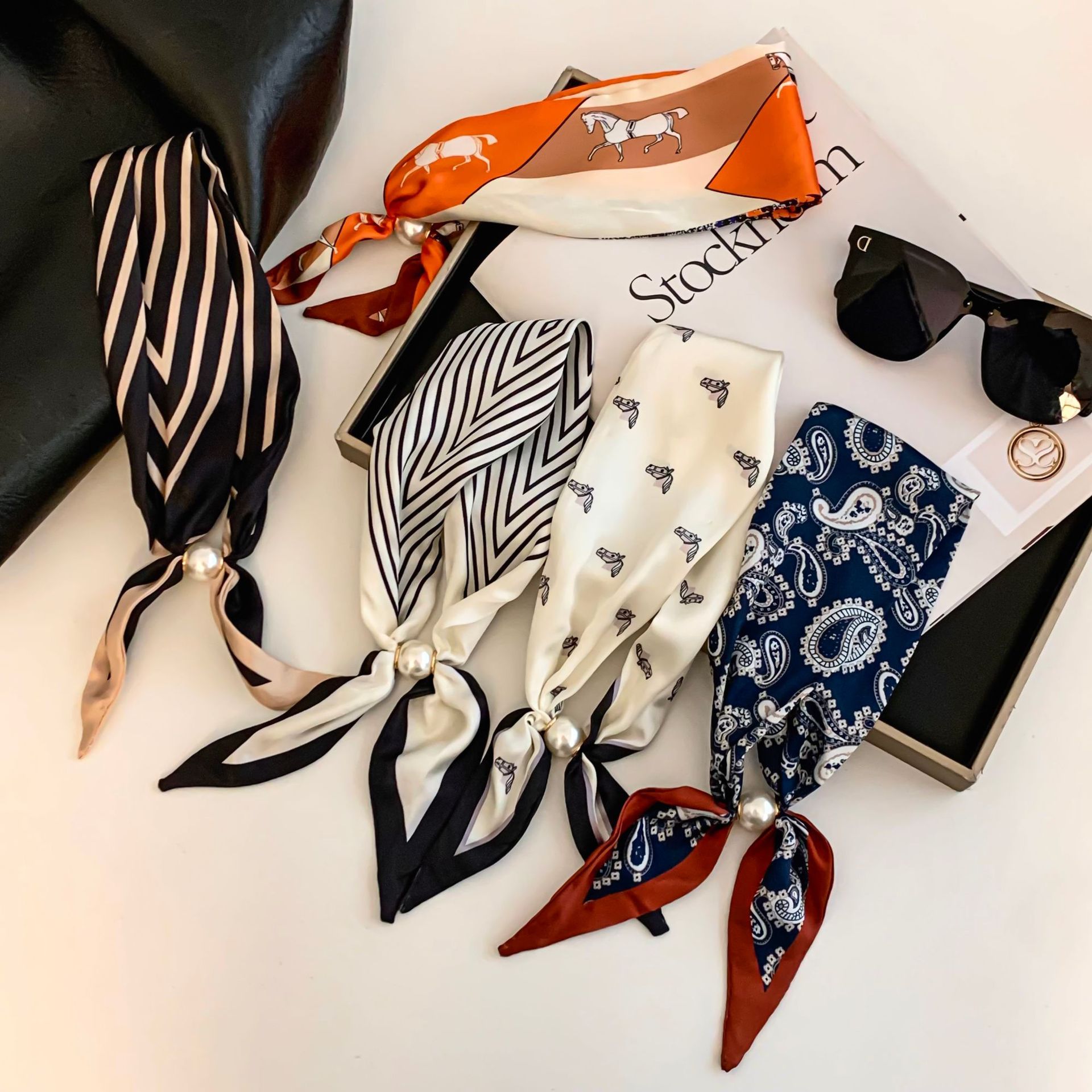 Cashew Flower Silk Scarf Effor - Outdoor Furniture Decor recensie en prijs